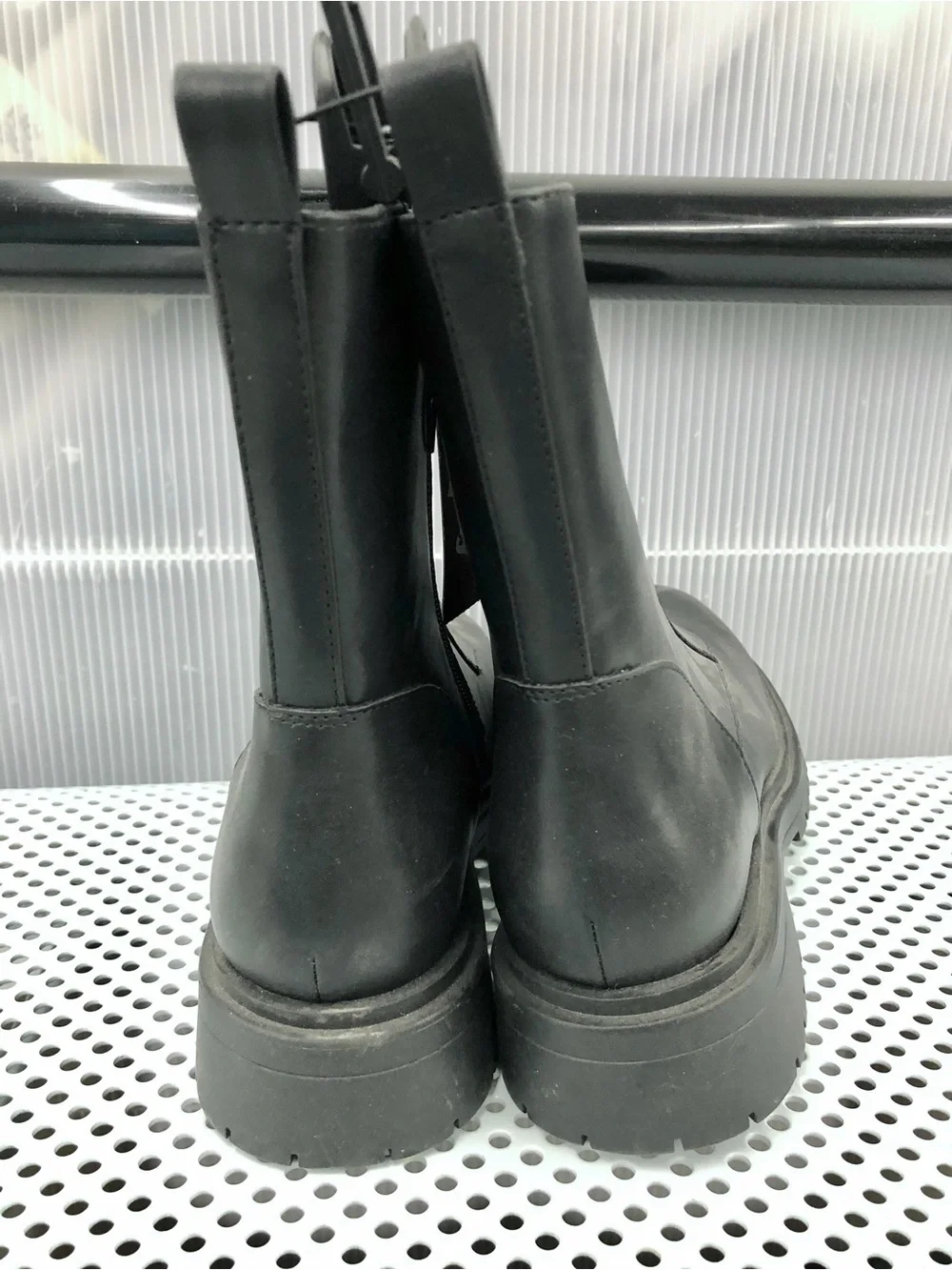 NEW WEEKEND ACADEMY Boots Black Size 6 Big Girl
